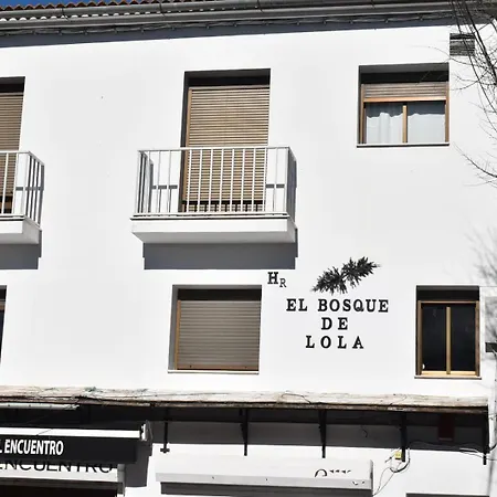 Hostalrural Elbosque Delola *