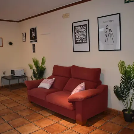 Hostalrural Elbosque Delola *